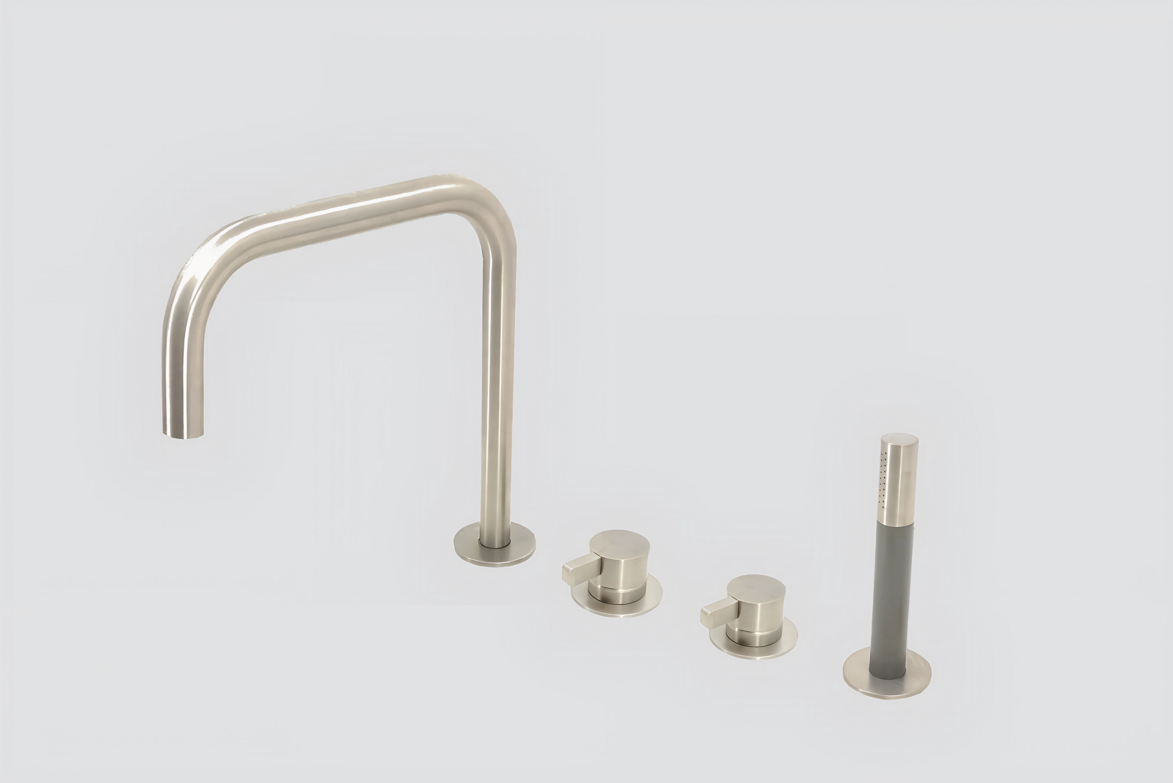 Lagoo Como Badrandcombinatie m. uitloop 2 stopkranen en handdouche CM3210BN Brushed Nickel