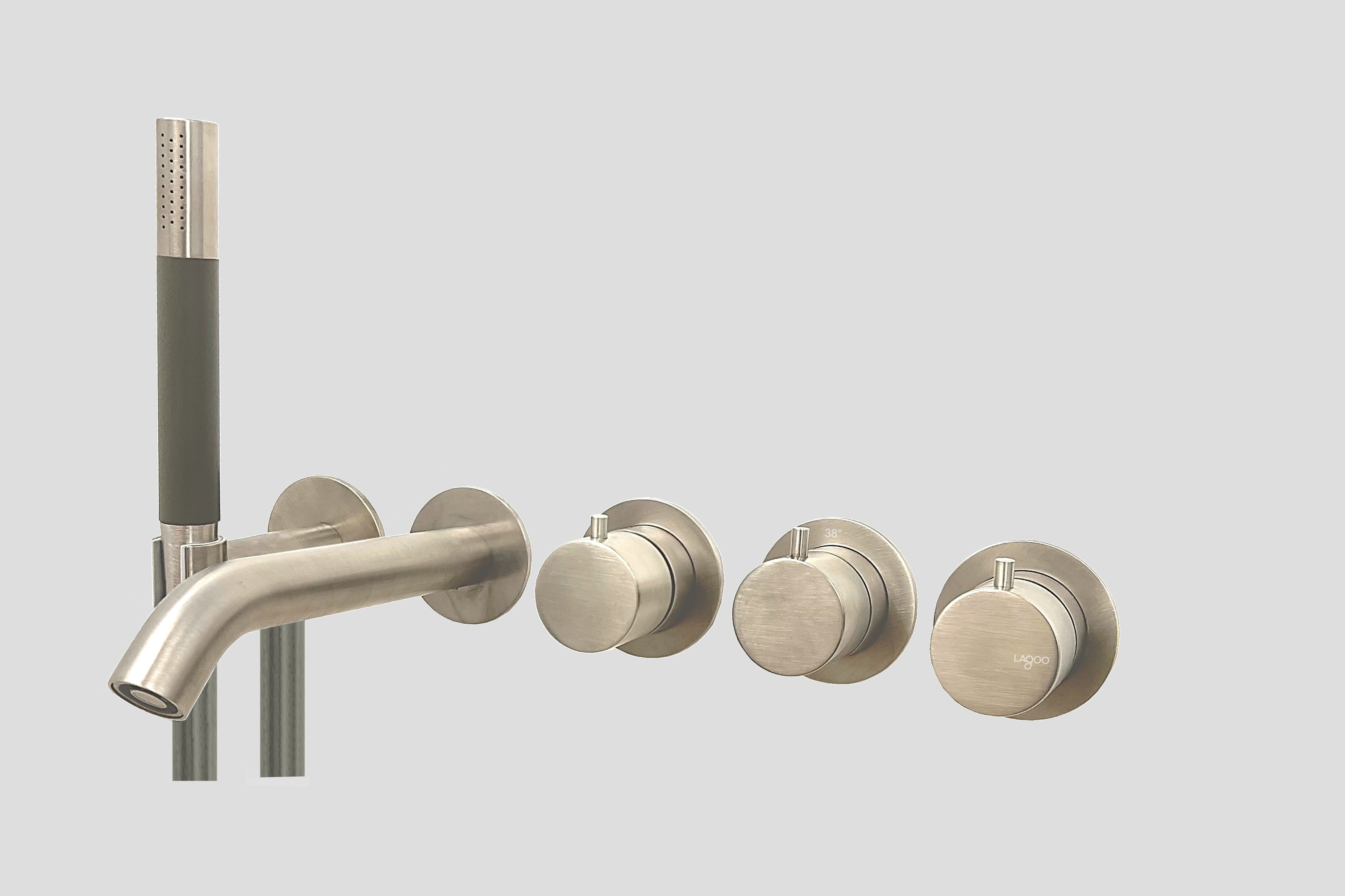 Lagoo inbouw bad thermostaat Tripple7  met uitloop. 2-weg omstel en handdouche G3207BN Brushed Nickel