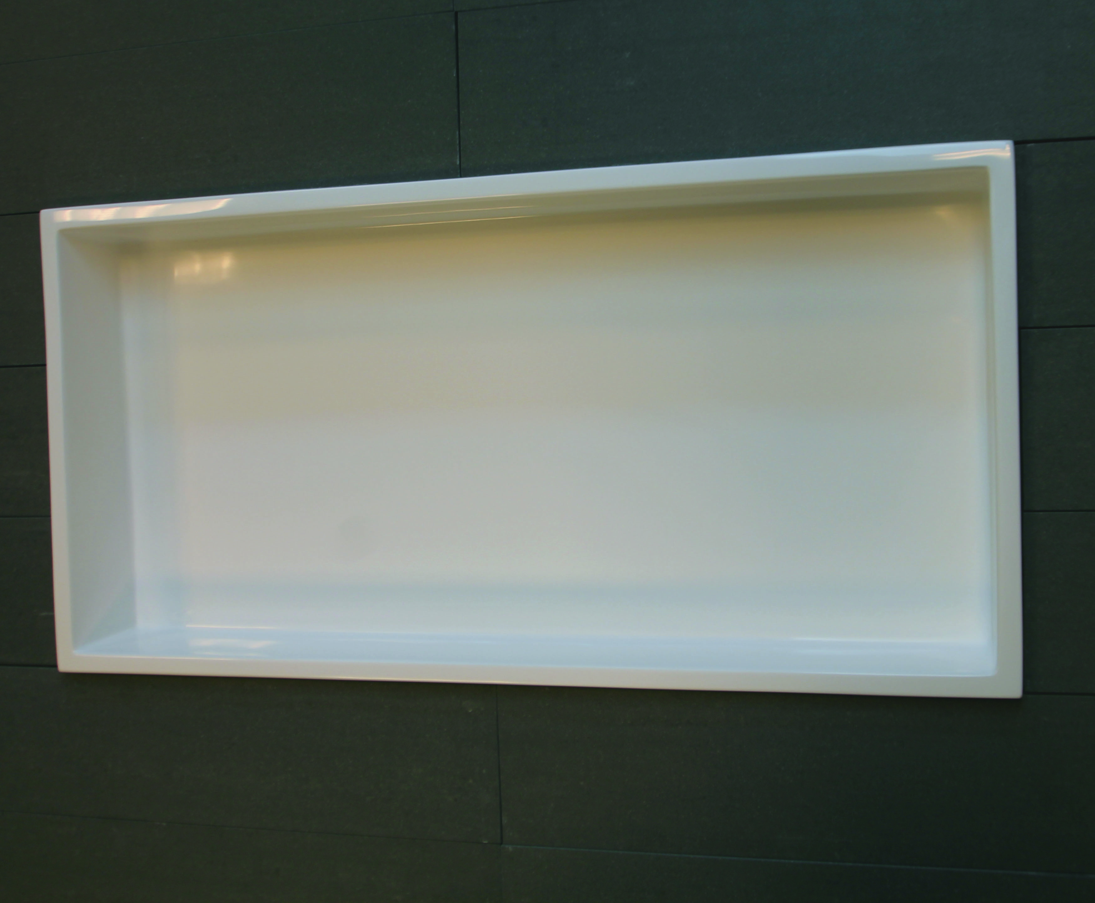 Luca nis in of opbouw 59.5x29.5x8cm stone resin Wit glans